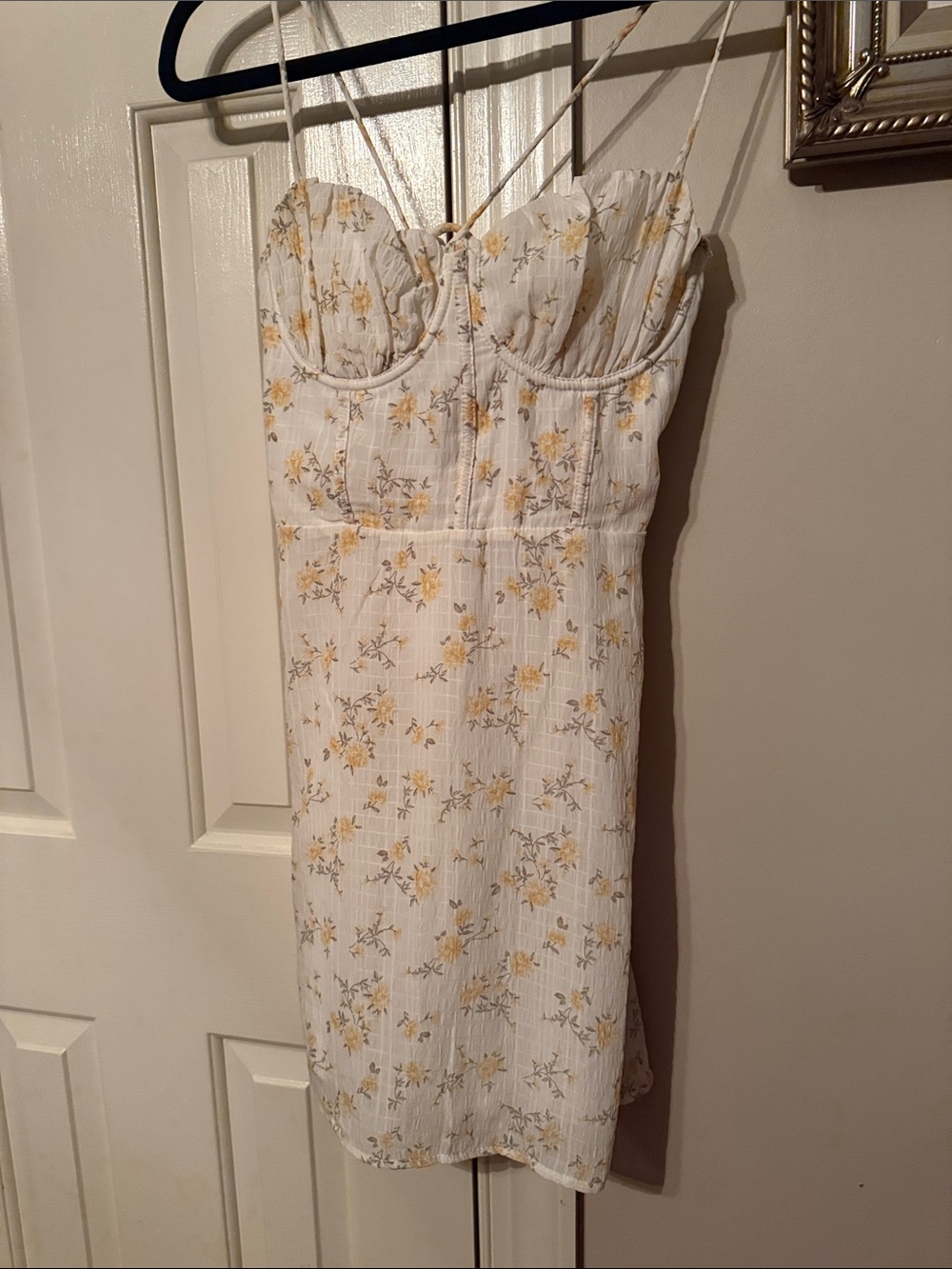 Windsor Ultimate Chic Choice Floral Tie-Back Short Dress
